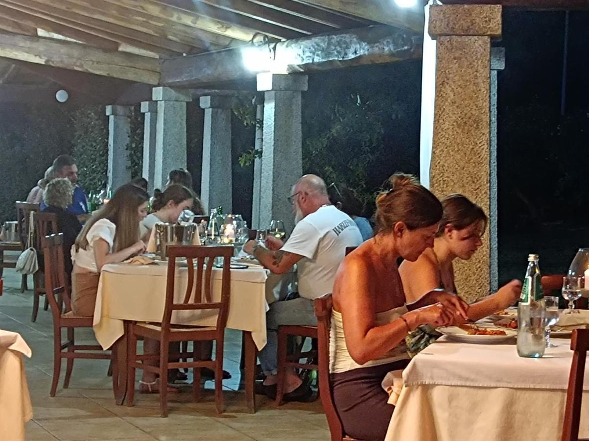 Hotel Lu Baroni Budoni Eksteriør bilde